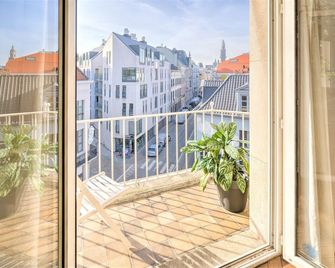 Balcony apartment in Central Antwerp - Antwerp - Balcony