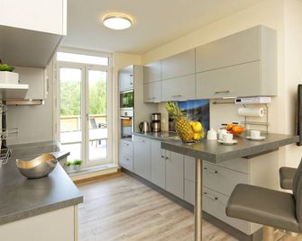 Kapitaensweg 2 Kajuete 07 - Karlshagen - Küche