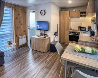 Tinyhouse am See im Donau-Ries - Wemding - Keuken