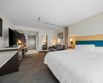 Home2 Suites By Hilton Maumee Toledo - Maumee - Soveværelse