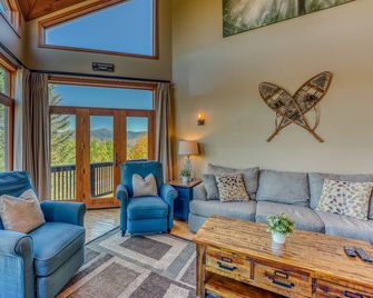 C1 Top Rated Ski-In Ski-Out Townhome Great views fireplaces fast wifi AC Short walk to slopes - Carroll - Sala de estar