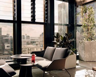Quincy Hotel Melbourne - Melbourne - Bar