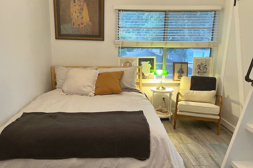 Entire loft in Montrose District, Houston, Texas - יוסטון - חדר שינה