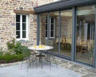 La Ferme de la Gronde - Bayeux - Patio
