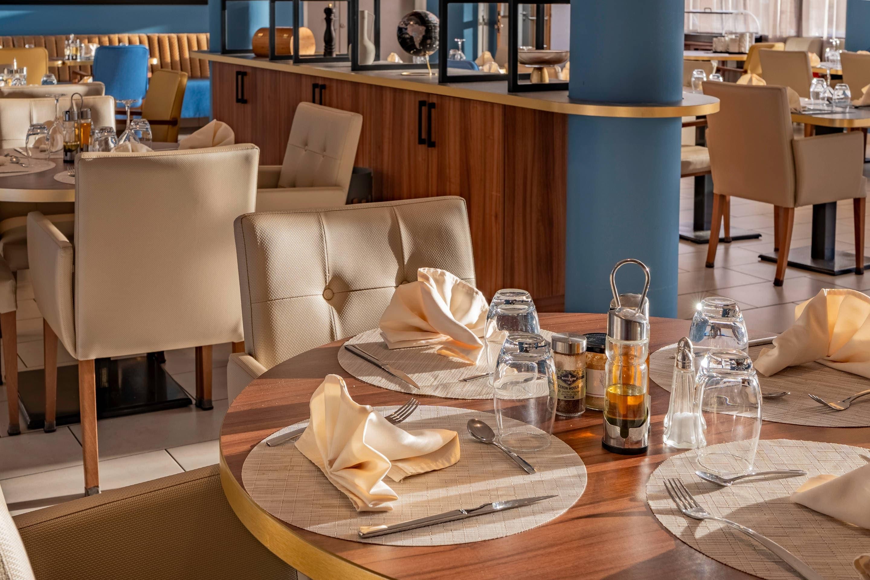 Quality Aparthotel Rochefort - Rochefort - Restaurant