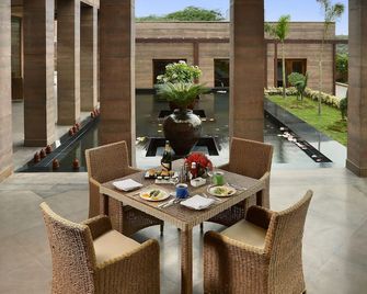 The Lalit Mangar - Faridabad - Patio