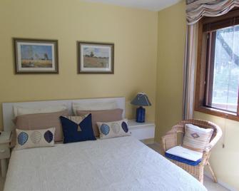 End Of The Road Bed and Breakfast - Cranbrook - Bedroom