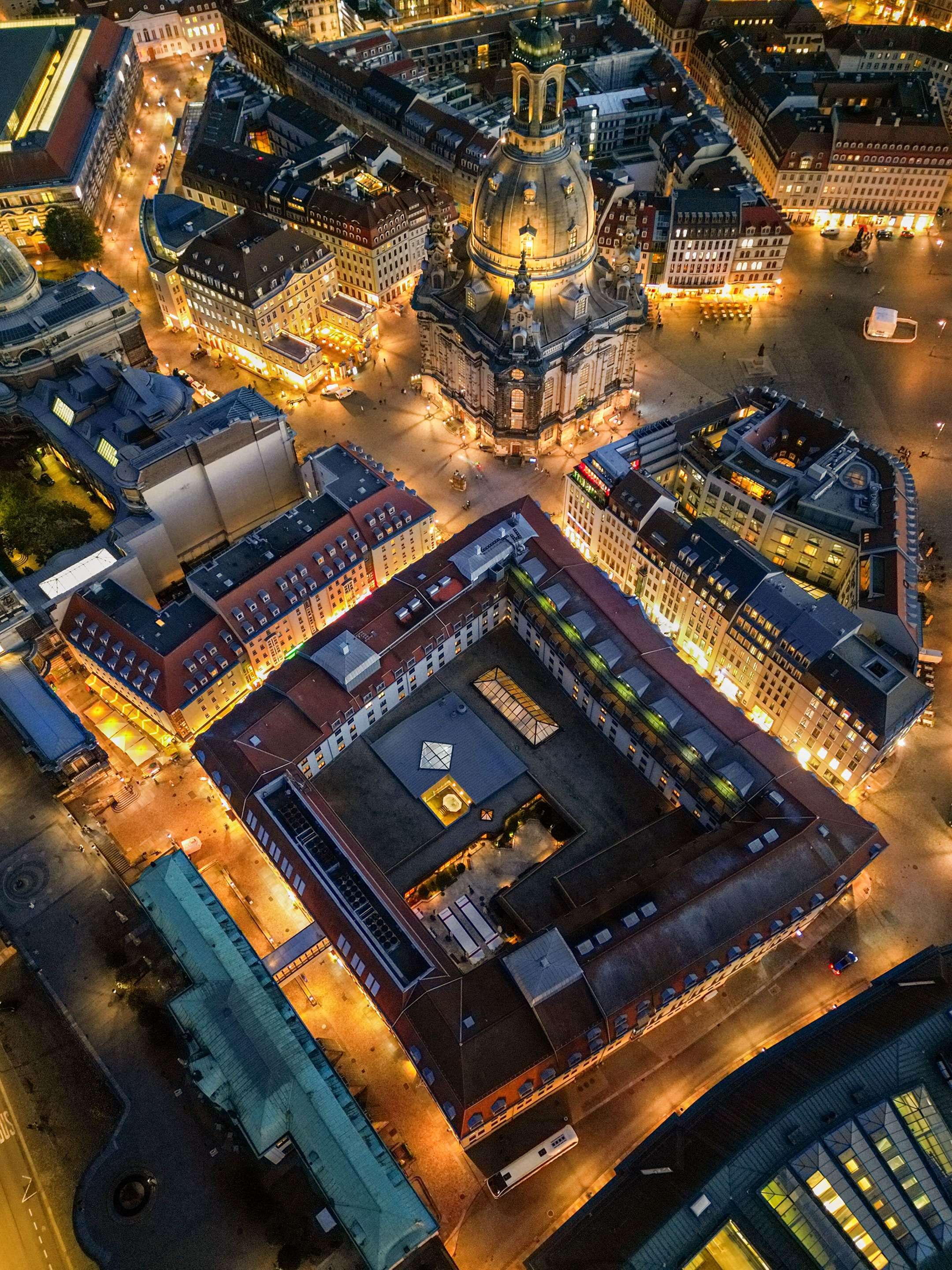 هيلتون دريسدين آن دير فراوينكيرتش - درسدين - مبنى