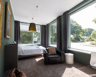 Hotel Leeuwerik - Nieuweschans - Bedroom