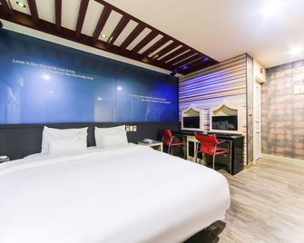 Hotel Vov - Busán - Habitación