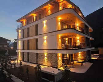 ريزورت شروفينبليك - مايرهوفين - مبنى