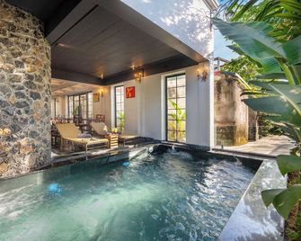 Tam Coc Mountain Sunset and Garden Hotel - Ninh Binh - Piscina