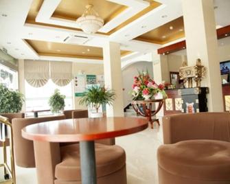 Greentree Inn Lianyungang Guanyun Wenzhou Shangmaocheng Express Hotel - Lianyungang - Lobby