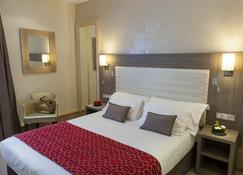 Best Western Plus Hotel Carlton - Annecy - Bedroom