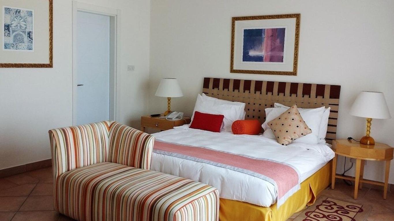 Seashell Julaia Hotel and Resort