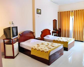 Hung Vuong Hotel Ben Tre - Ben Tre - Bedroom