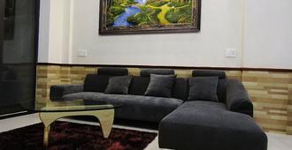 Hoang Dat hotel - Dong Hoi - Living room