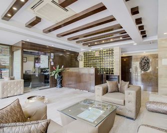 Hotel Royale Palace - Mount Abu - Recepción