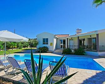 Villa Anthoulis in Latchi - Neo Chorio - Piscina