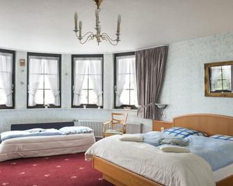 Hotel zum Rehberg - Kastellaun - Schlafzimmer