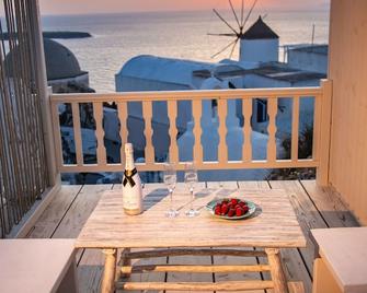 Thetis Cave Houses - Fira - Balcón