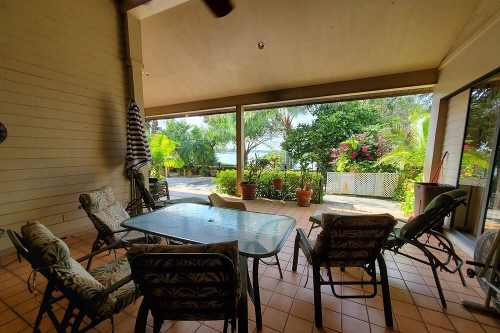 Lakefront Near Legoland Easy Drive to Disney / Theme Parks - Lake Wales - Innenhof