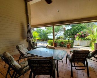 Lakefront Near Legoland Easy Drive to Disney / Theme Parks - Lake Wales - Innenhof