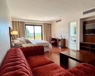 Neper Hotel - Córdoba - Wohnzimmer