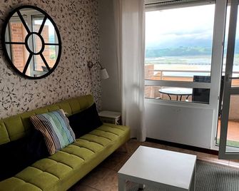 Ideal for couples . Beautifull views in San Vicente de la Barquera - San Vicente de la Barquera - Salon