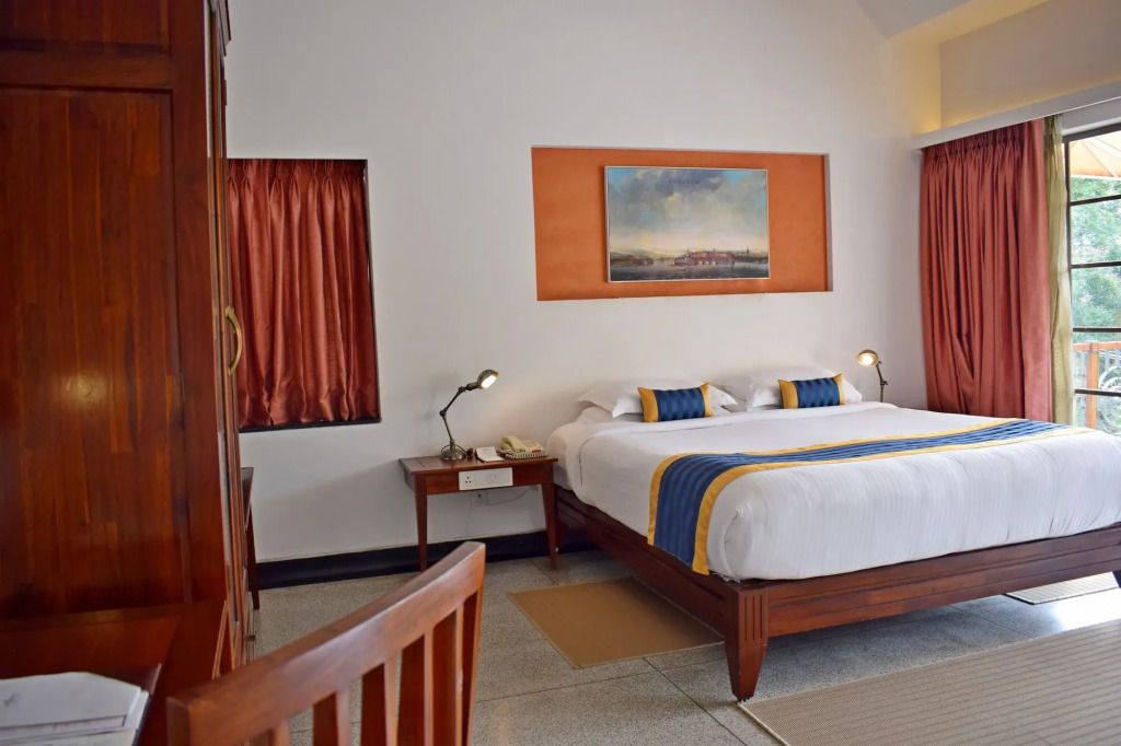 إيتس باستيون - سي جي إتش إيرث