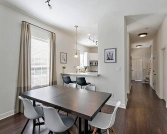 Beautiful Quiet Space in Residential New Orleans - Nouvelle-Orléans - Salle à manger