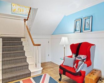 Hollywood Suite - Luxury meet Elegance w/ King Bed - Harbor Springs - Escadas