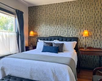 Hotel Stevenson - Stevenson - Bedroom