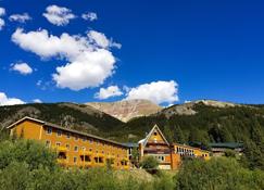1 Bedroom sleeps four at Lodge by the Blue - Breckenridge - Building