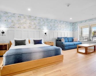 Tropic Isle At Anna Maria Island Inn - Bradenton Beach