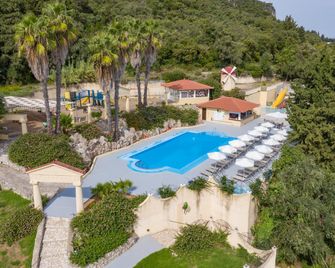 Louis Ionian Sun - Agios Ioannis Peristeron - Pool