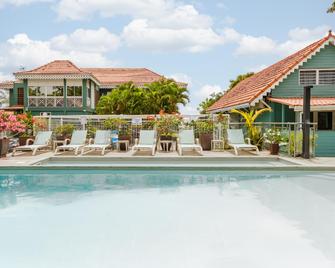 Hôtel Frégate Bleue - Le François