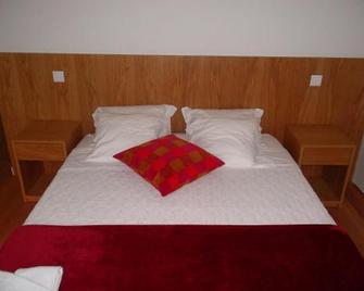 Casa D`Auleira - Ponte da Barca - Bedroom