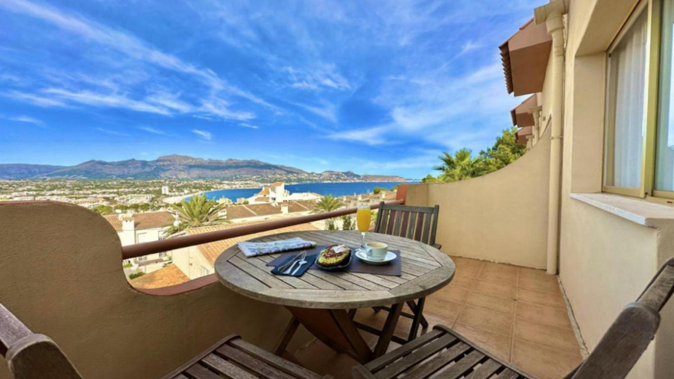Albir Hills Apartments