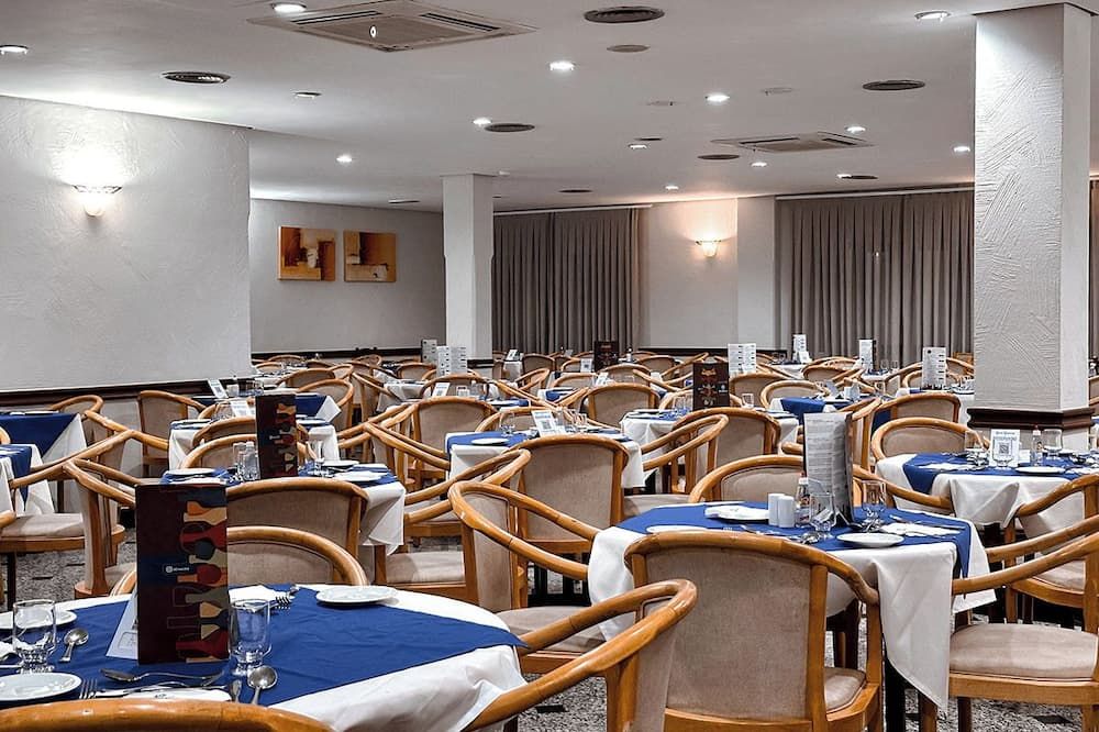 Hotel Guarany - אגואס דה לינדויה - מסעדה