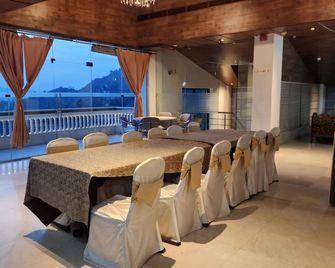 Hotel Royal Ark - Kasauli - Kasauli