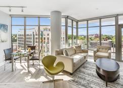 Global Luxury Suites Bethesda Chevy Chase - Bethesda - Sala de estar