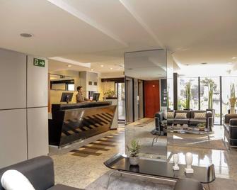 Slaviero Curitiba Batel - Curitiba - Lobby