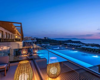Aulus Chania Resort, Curio Collection by Hilton - Stavros - Piscina