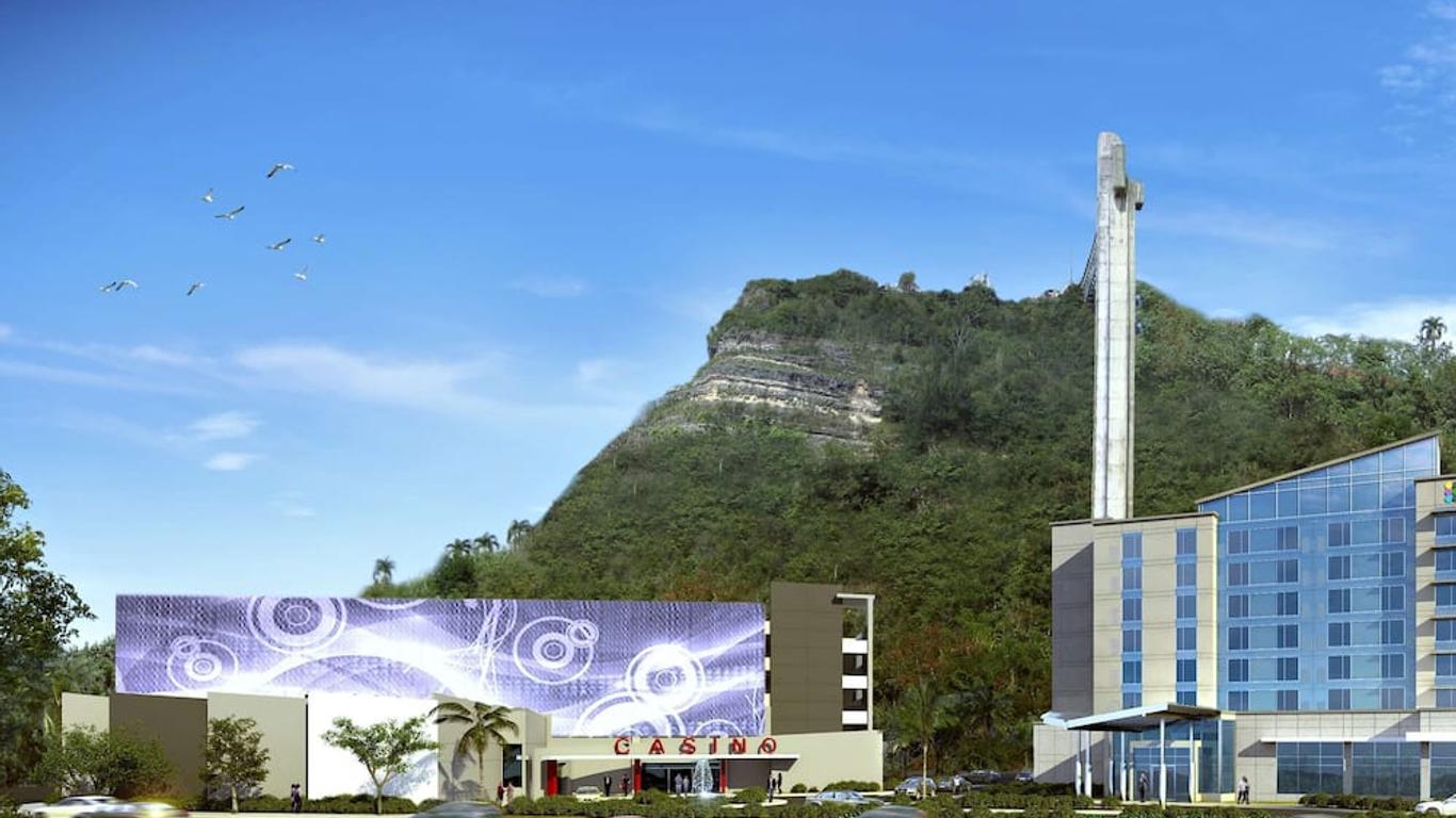 حياة بليس بايامون