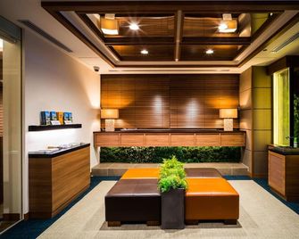 Super Hotel Premier Osaka Honmachi Ekimae Natural Hot Springs - אוסקה - דלפק קבלה