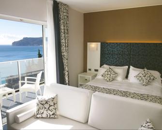 Best Western Hotel Acqua Novella - Spotorno - Bedroom