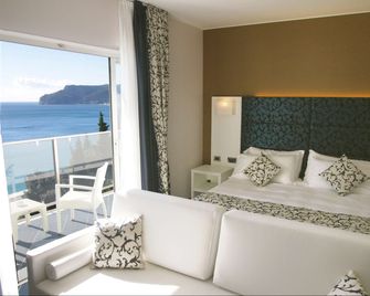 Best Western Hotel Acqua Novella - Spotorno - Schlafzimmer