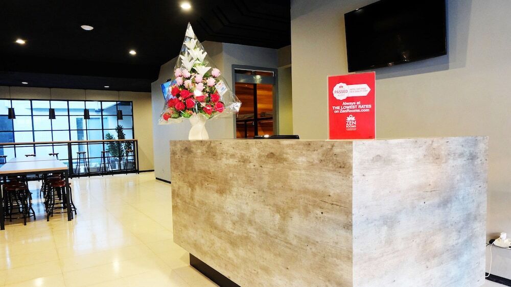Zen Hostel Gubeng Station 2 - سورابايا - أفضل طعام