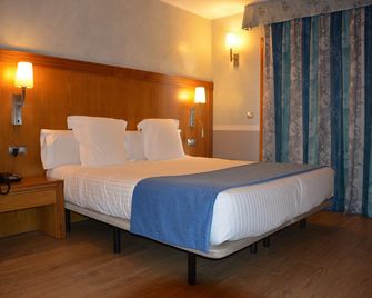 Hostal la Font - Os de Civís - Habitación